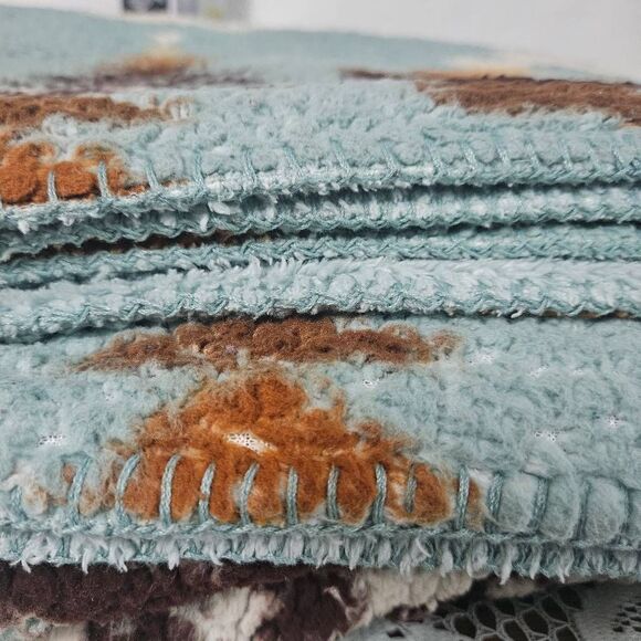 Pendleton fleece blanket - Picture 1 of 5